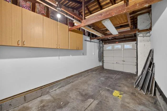  SINGLE FAMILY HOME FOR RENT  photo 3
