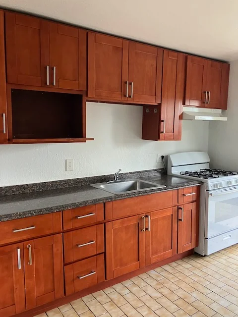 5405 Morrow Dr San Pablo, CA 94806 photo 2