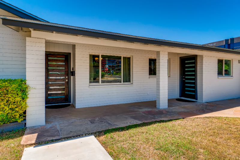2401 E Elm St Phoenix, AZ 85016 photo 2