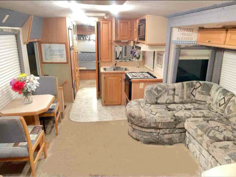 Halford Gardens Apartments photo 4