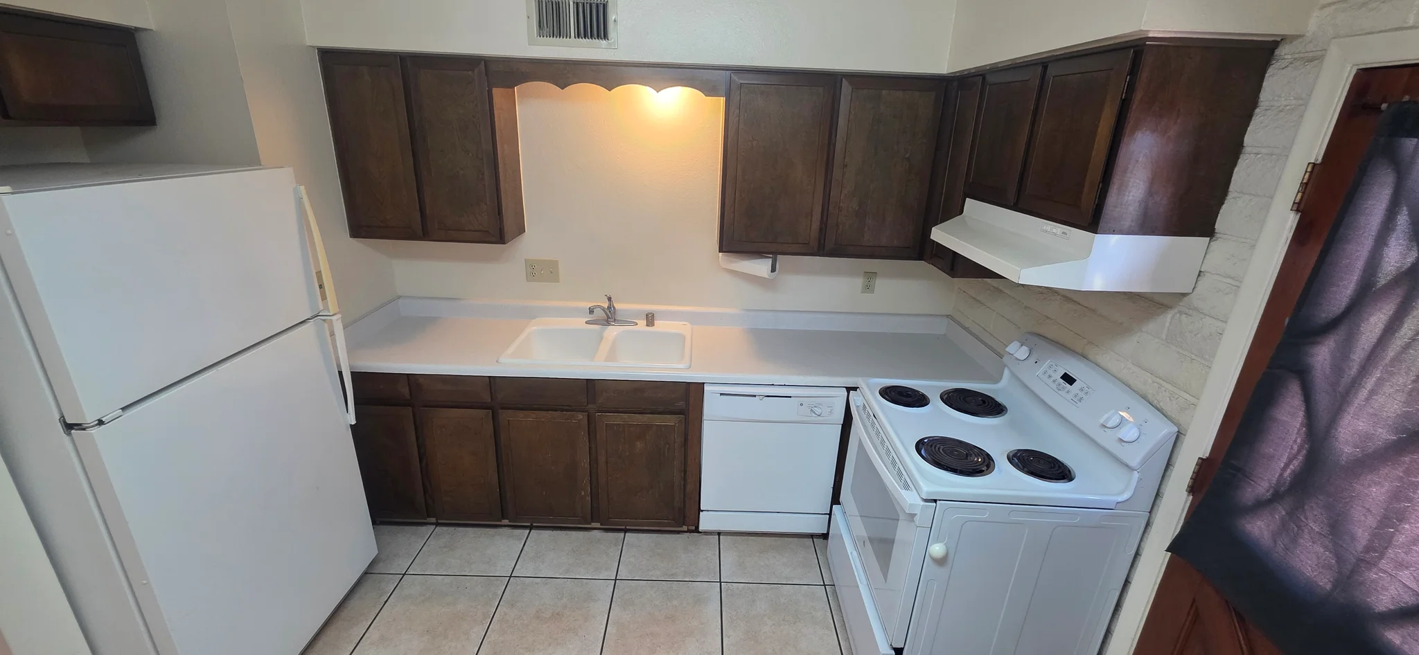 1029 N Mesa Dr #C photo 2