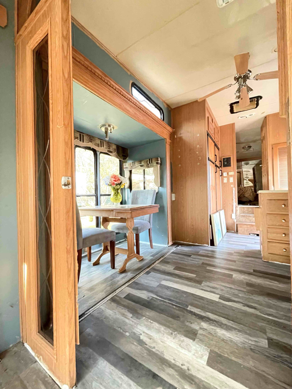 1 Bed 1 Bath RV Home  photo 4