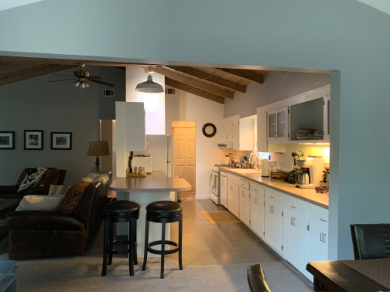 Room for Rent - Walk to Walnut Creek BART photo 5