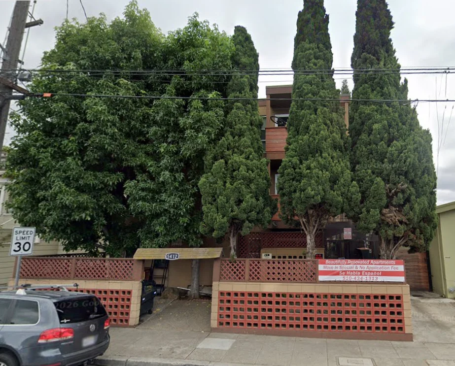 5412 Claremont Ave Oakland, CA 94618 photo 2