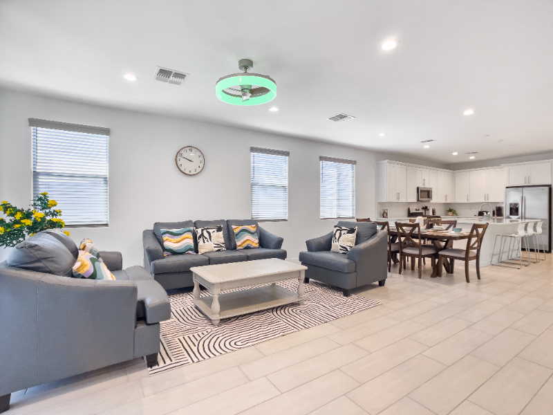 11343 S 50th Ave Phoenix, AZ 85339 photo 2