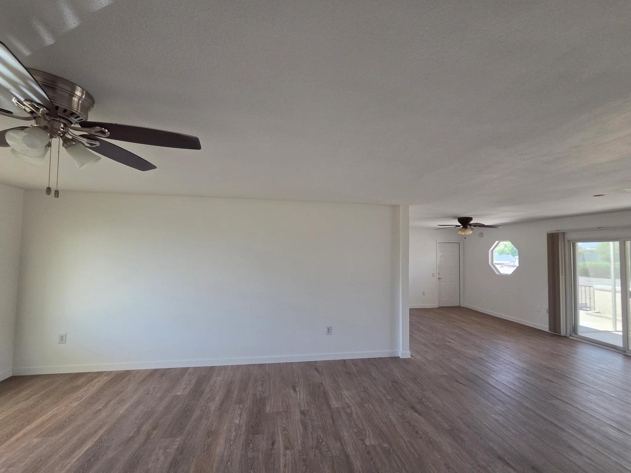 10226 W Gulf Hills Dr Sun City, AZ 85351 photo 4