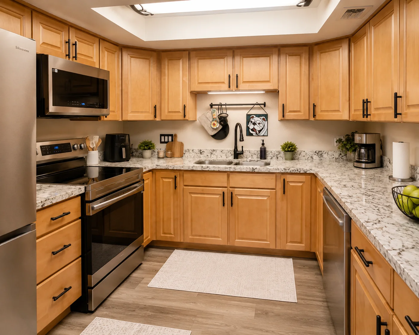 Move In Ready Condo  photo 5