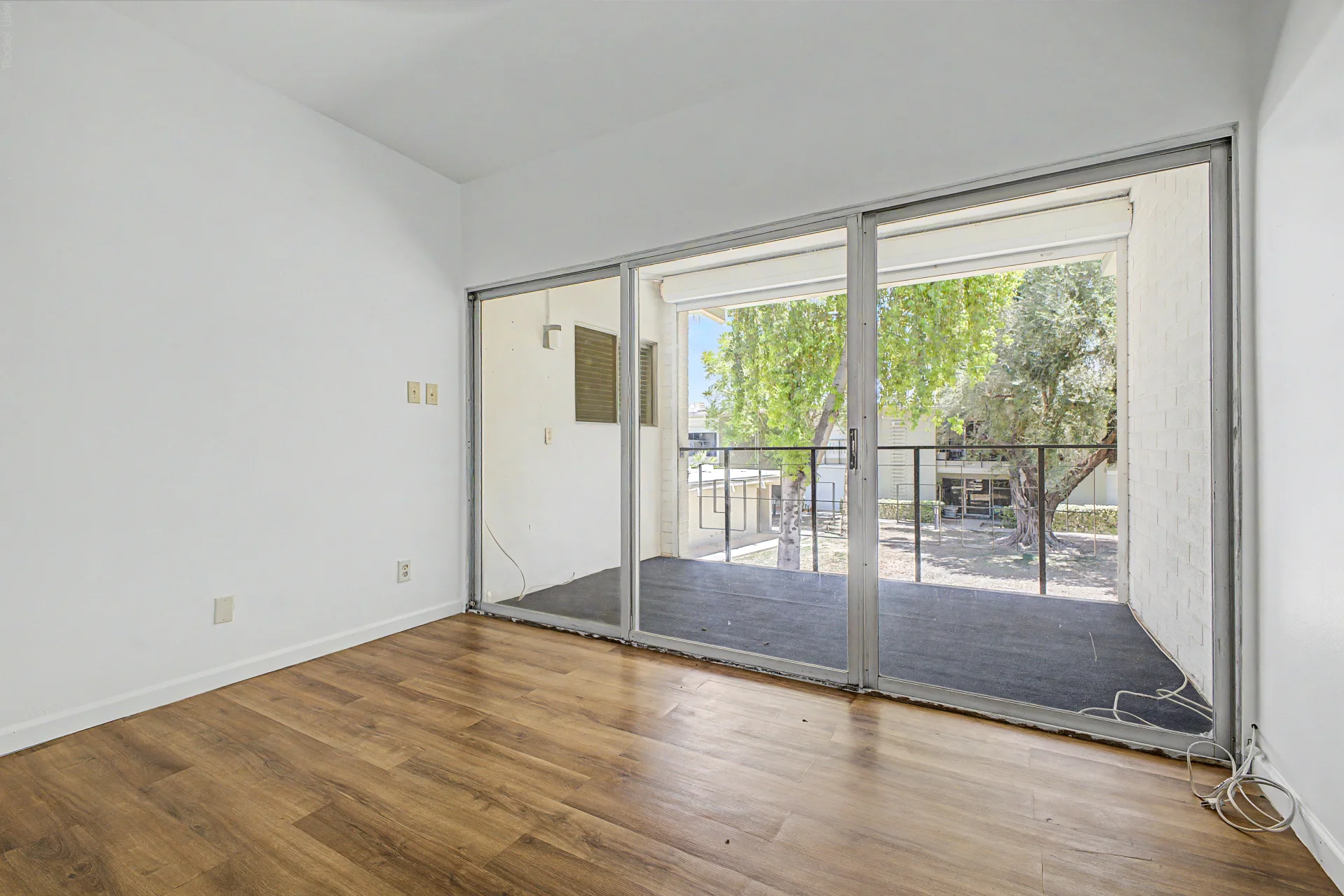Stylish 2-Bedroom Scottsdale Condo Near Old Town, Arcadia, Pools & Spa photo 4