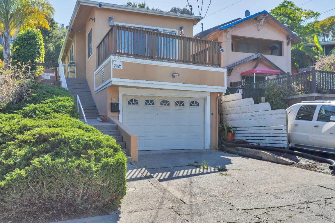 Stunning 2BD/1BA Oakland Retreat | Sweeping Bay Views, Solar & Premium Upgrades photo 4