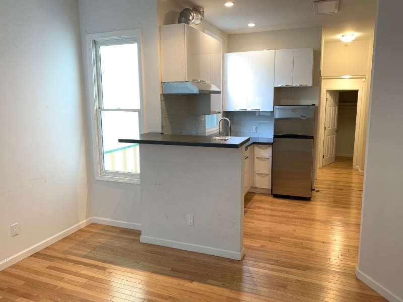 3BR/2BA Apartment on Doric Aly · San Francisco