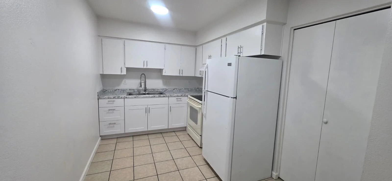 2308 E Broadway Rd unit 2310 B