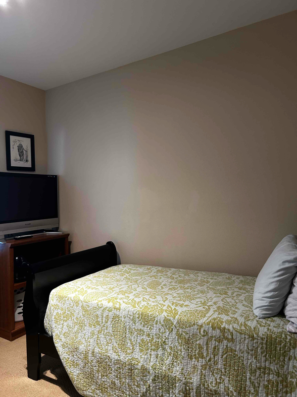 It’s a cozy and comfortable room in a house centrally located in Santa Rosa. photo 3
