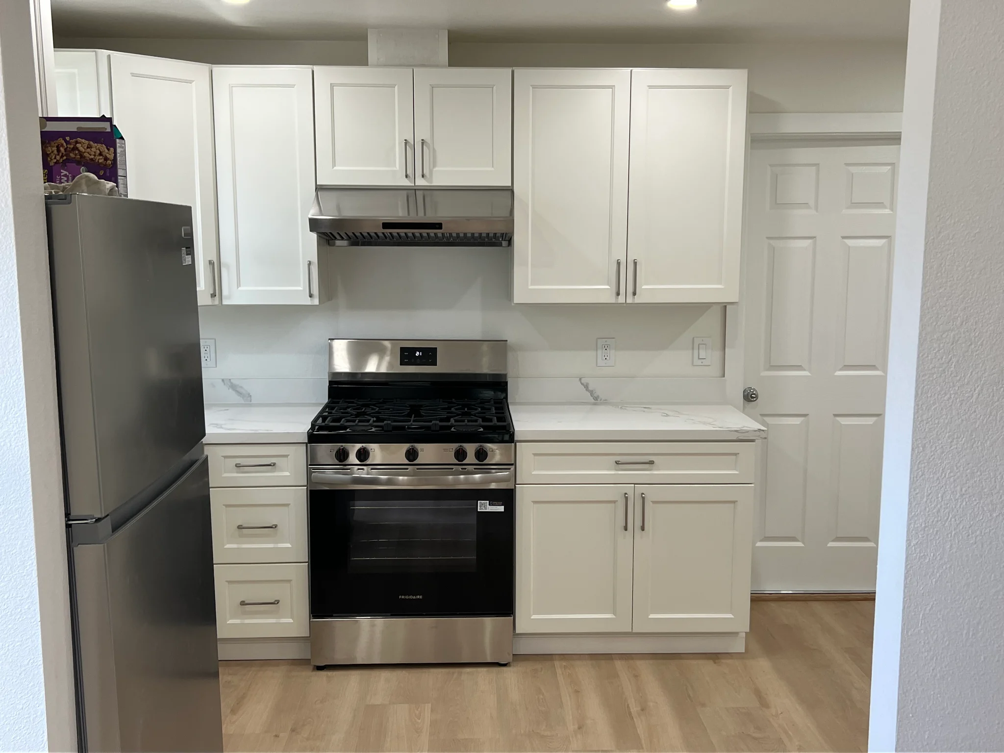 1585 Sebastopol Rd Santa Rosa, CA 95407 photo 2