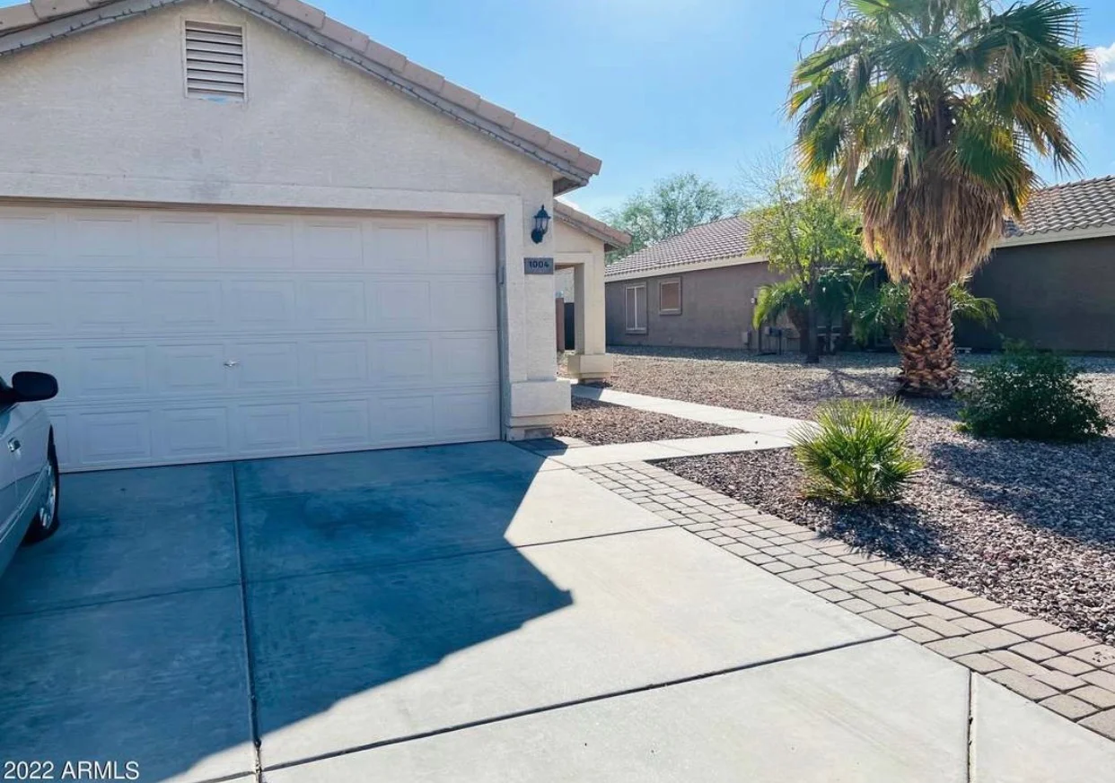 1004 S 226th Ave Buckeye, AZ 85326 photo 2