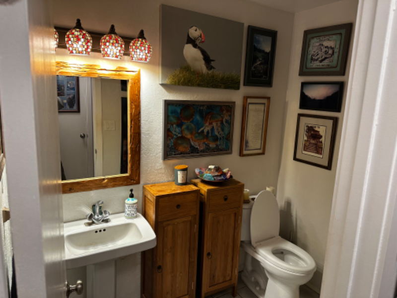 Rooms for rent in quite safe neighborhood house  photo 2