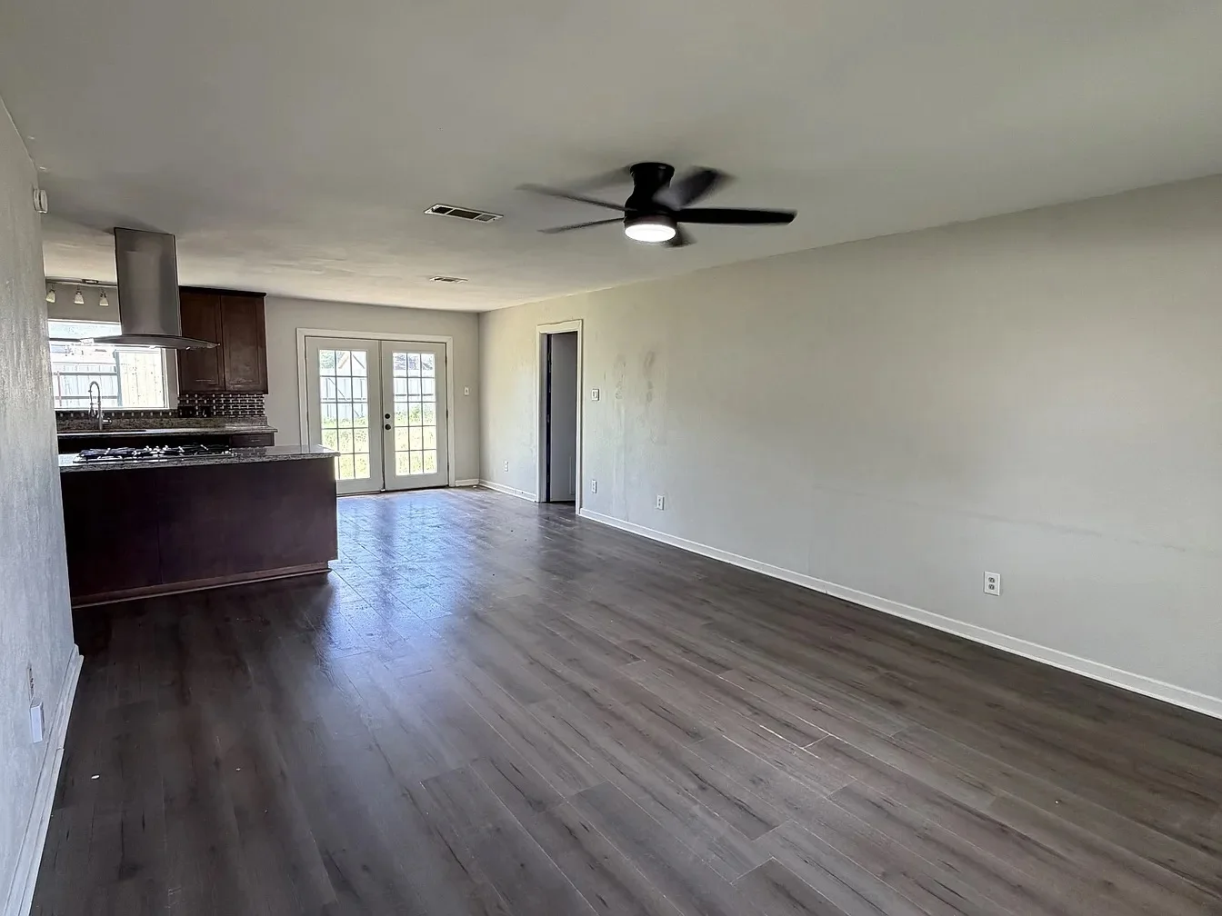 Charming 3 Bed, 2.5 Bath Home in San Tan Valley - Available 8/7 - $2200 photo 2