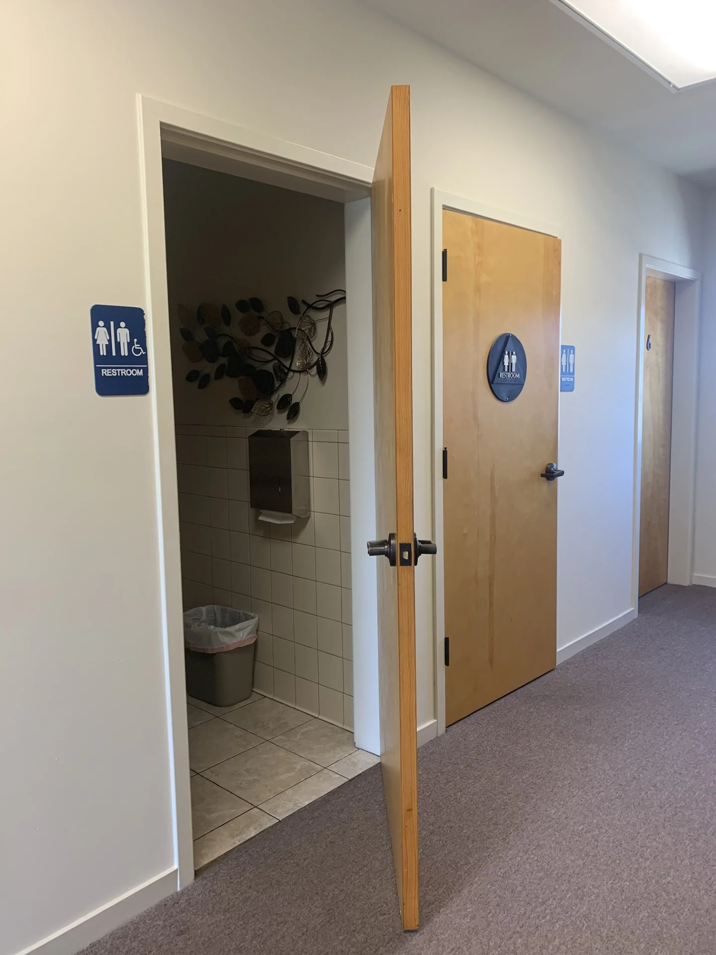 Available NOW Commercial Office Space Along the Oakland Estuary photo 5