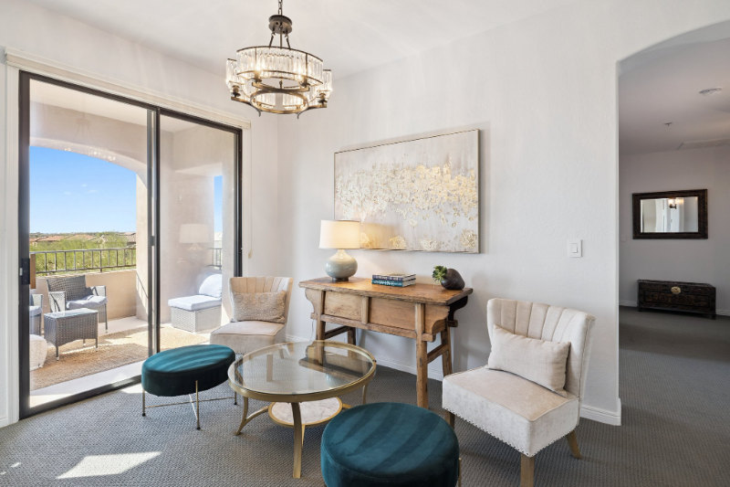 Luxury Condo with views of the Valley photo 4