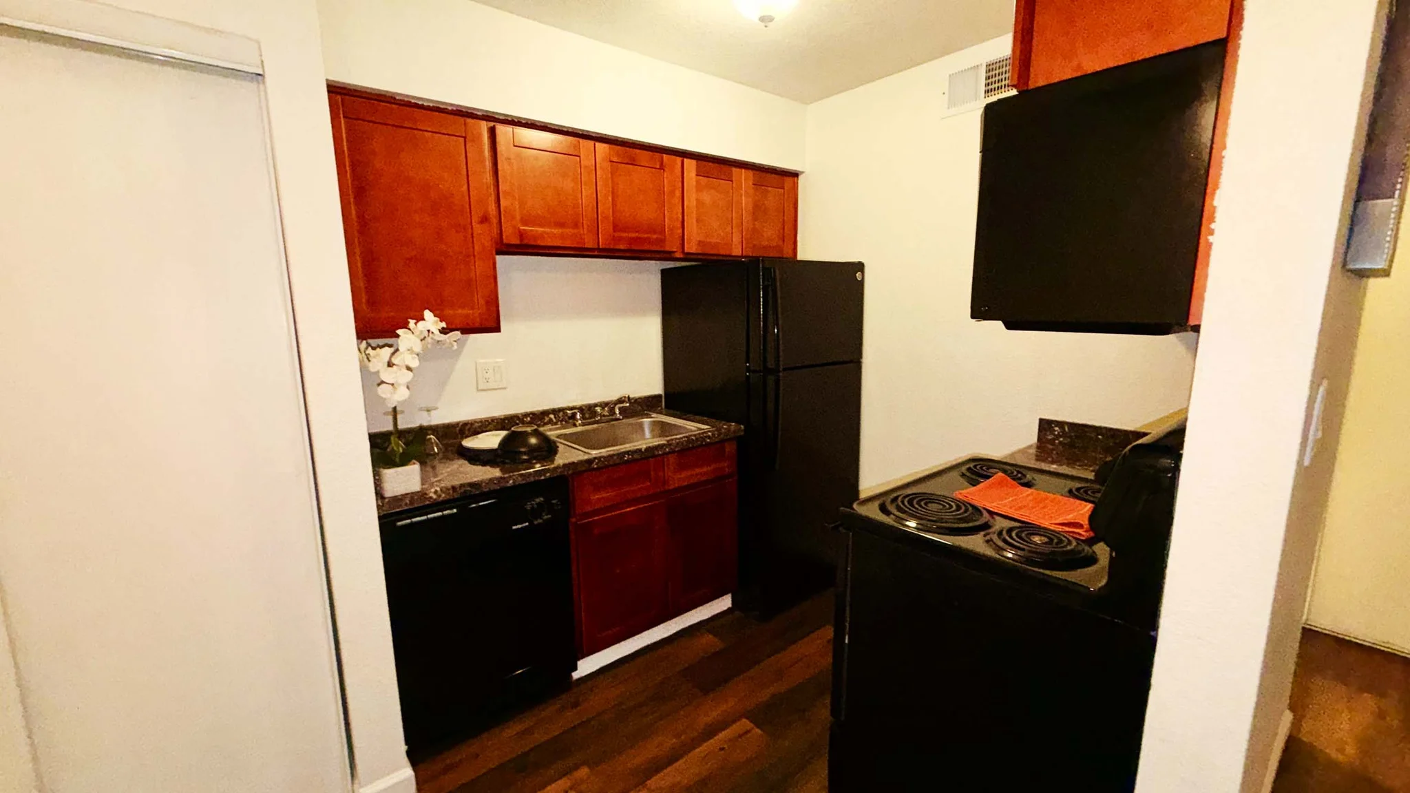 4444 N 7th Ave unit B221 photo 4