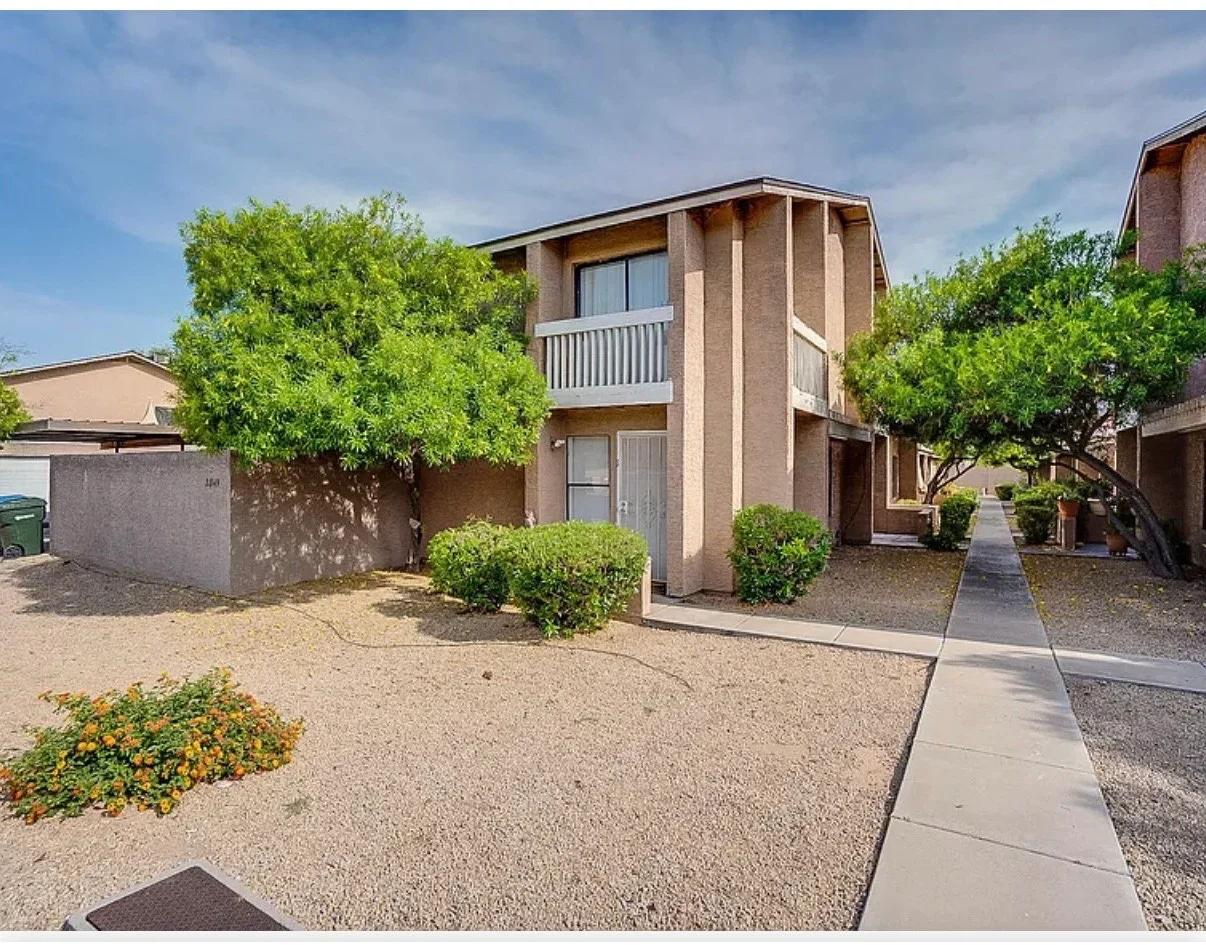 2845 E Tracy Ln Phoenix, AZ 85032 photo 2