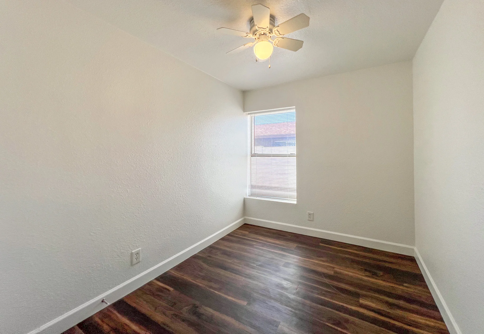 317 N 17th Dr Phoenix, AZ 85007 photo 5