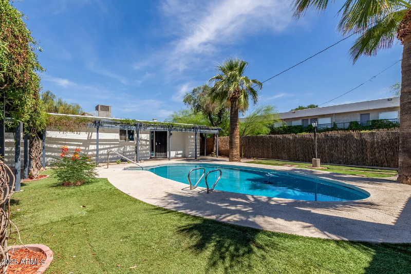 4235 N 13th Pl Phoenix, AZ 85014 photo 5