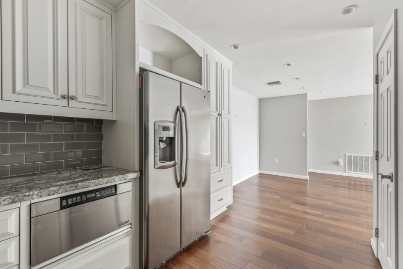 Spacious 2-Bedroom Condo in the Heart of Old Town Scottsdale photo 4
