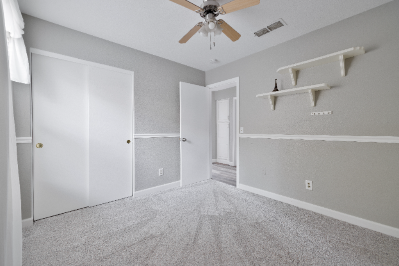 3816 W Misty Willow Ln Glendale, AZ 85310 photo 2