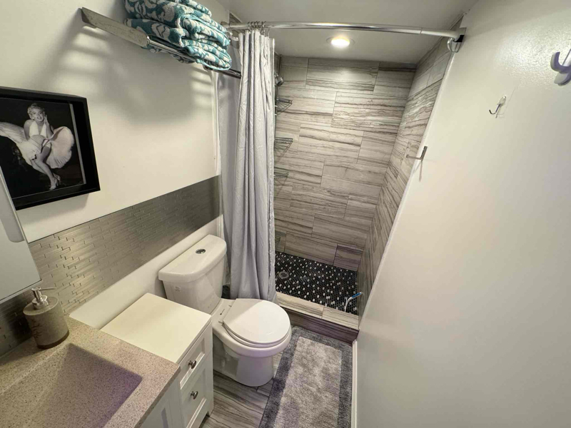 Welcome to Napa in our beautiful relaxing setting hide away private guest house!  photo 5