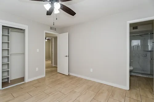     Spacious 3 Bed, 3 Bath Home for Rent photo 3