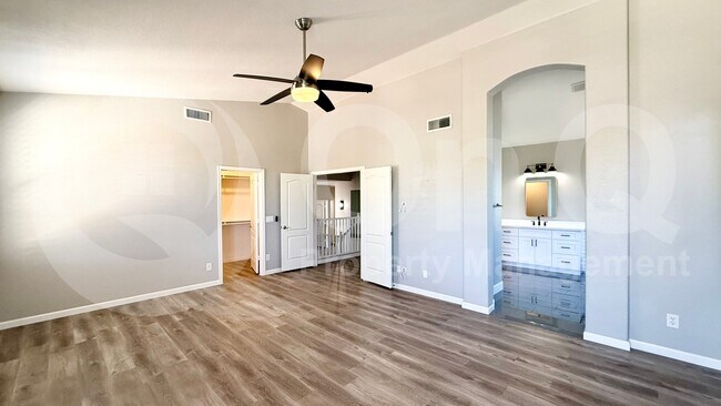 6430 W Hackamore Dr Phoenix, AZ 85083 photo 5