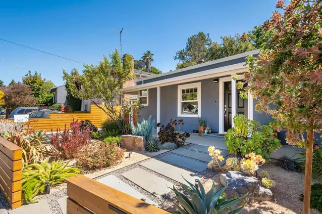 2667 San Carlos Ave San Carlos, CA 94070 photo 3