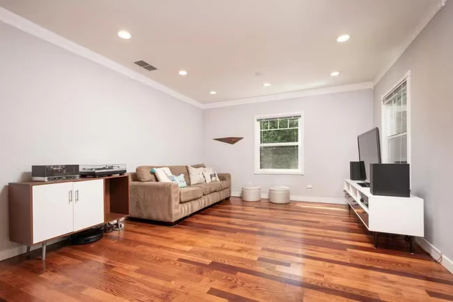 2667 San Carlos Ave San Carlos, CA 94070 photo 4