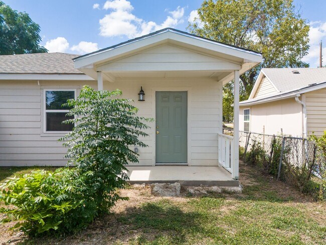 706 N 16th St Killeen, TX 76541 photo 5