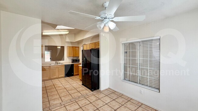 2239 E Morrow Dr Phoenix, AZ 85024 photo 5
