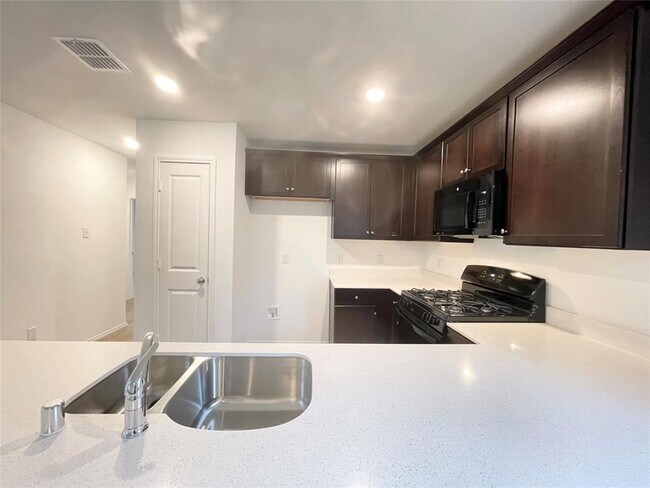 5631 Elwood Drive, Forney, TX 75126 photo 3