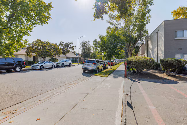 350 Budd Ave Campbell, CA 95008 photo 4