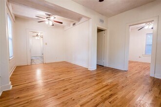 4507 Avenue F Austin, TX 78751 photo 4