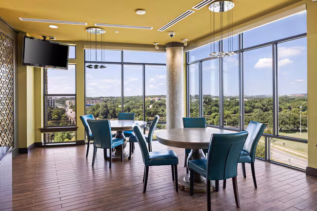 Gables Park Plaza photo 3