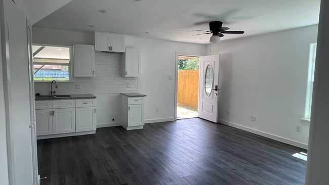 2322 Wavell Street, Houston, TX 77088 photo 5