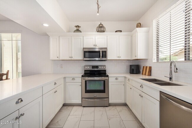 2315 North 52nd Street, Phoenix, AZ 85008 photo 2