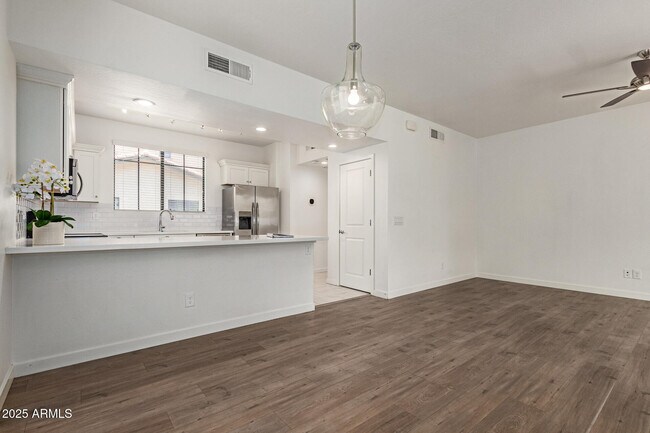 2315 North 52nd Street, Phoenix, AZ 85008 photo 5