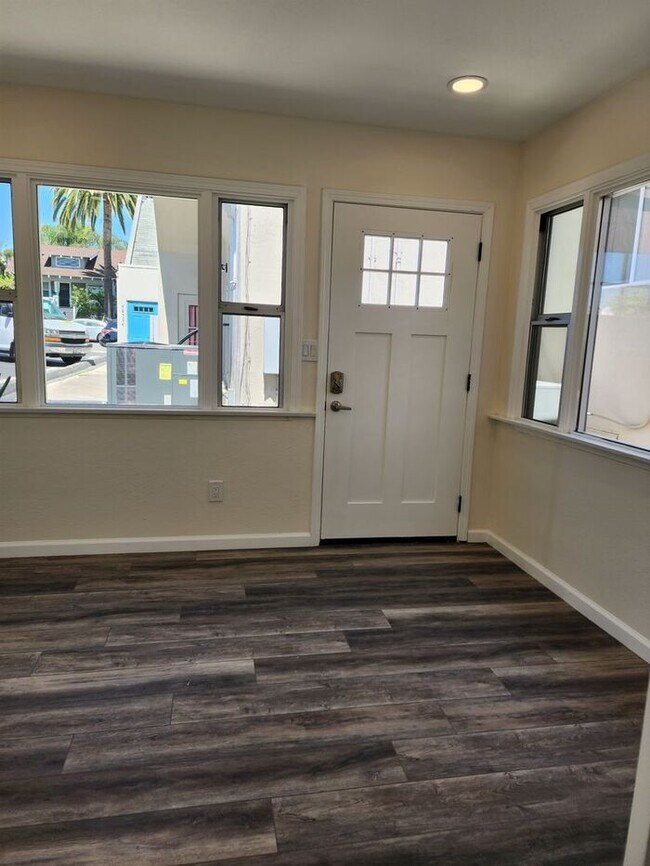 4654 Palm Ave La Mesa, CA 91941 photo 4