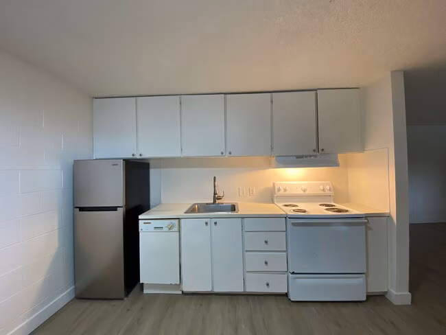 Christine Apartments photo 5