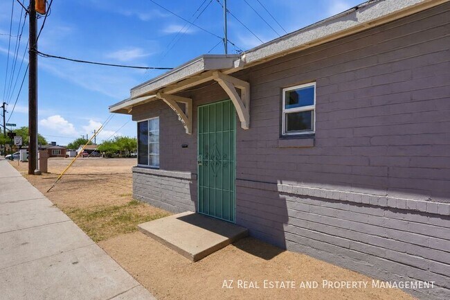 1036 N 16th St Phoenix, AZ 85006 photo 3