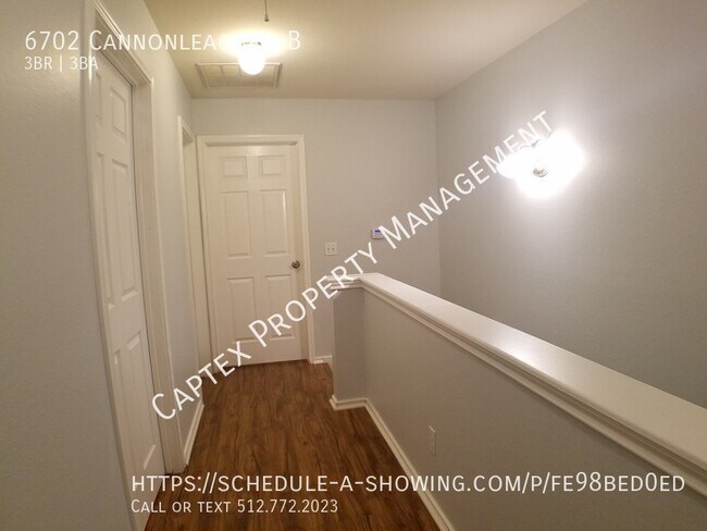 6702 Cannonleague Dr Austin, TX 78745 photo 5