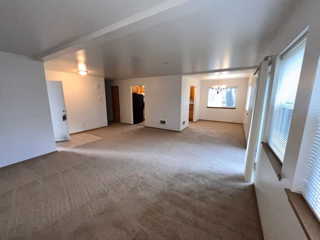 8948 Gravelly Lake Dr SW Lakewood, WA 98499 photo 3