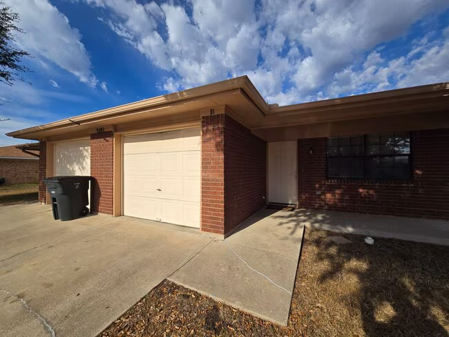 3101 Honeysuckle Cir Killeen, TX 76542 photo 2