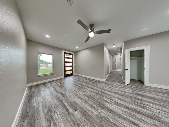 111 Foster Ln Wylie, TX 75098 photo 2