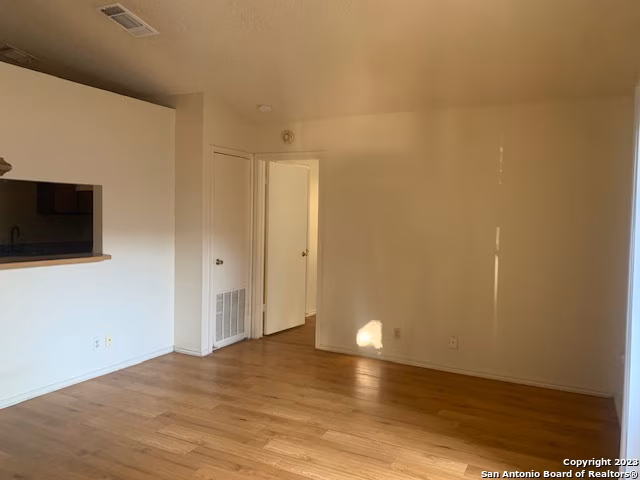 6313 Worchester Knoll San Antonio, TX 78233 photo 4